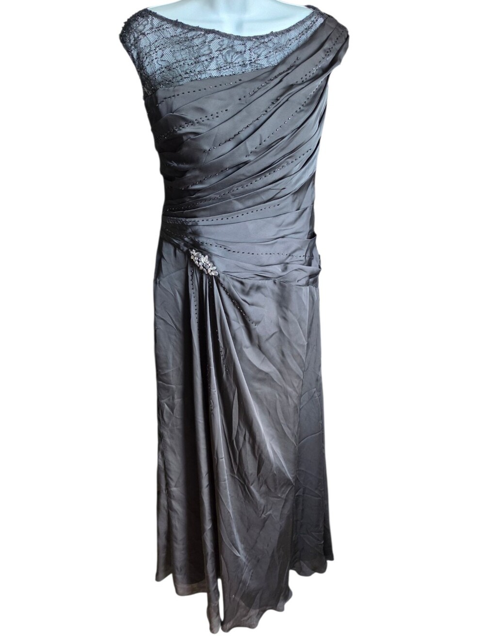 Jade Couture by Jasmine Bridal Asymmetrical Ruched Evening Gown – Black, Size 8